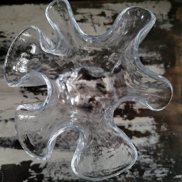 Vtg Eva Muurla Finland Ruffled 9” Handkerchief Glass Vase Ruffle Vase Blown Vase - Picture 7 of 8